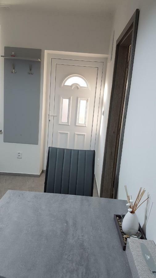 Olomouc New1 Apartment Bagian luar foto